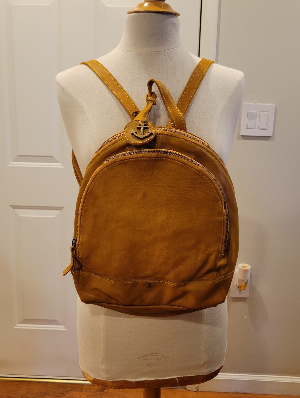 🎒EUC~HARBOUR 2 Leather Backpack
